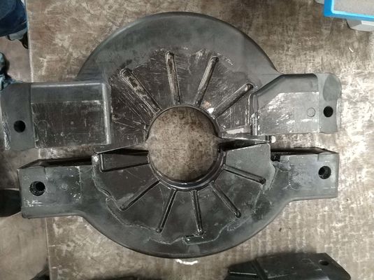 Las plataformas de tierra de repuesto del campo petrolero 5000psi Sello del capó controlado hidráulico para 13 5/8-5000PSI Ram BOP Cameron U Tipo